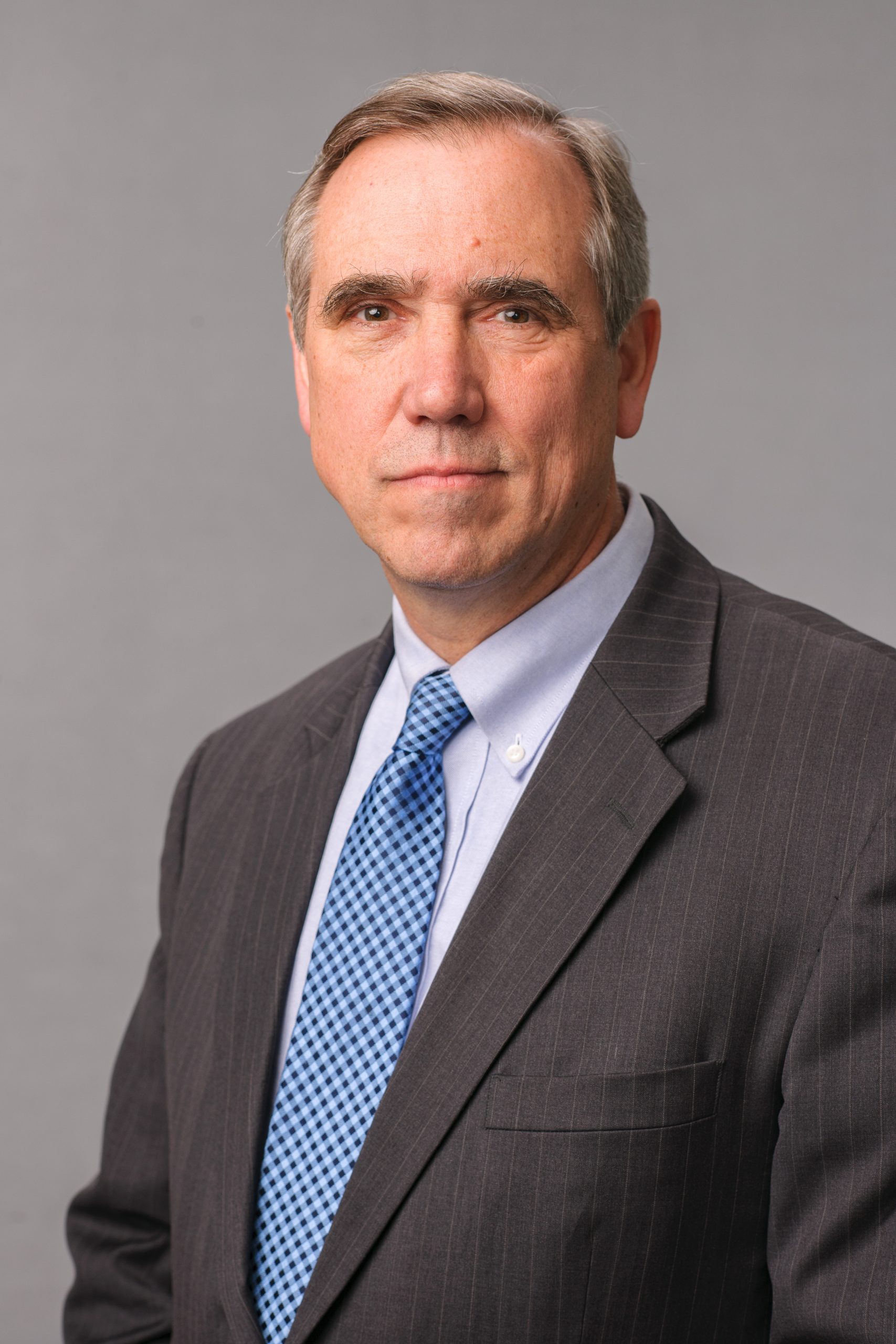 Photo of Jeff Merkley